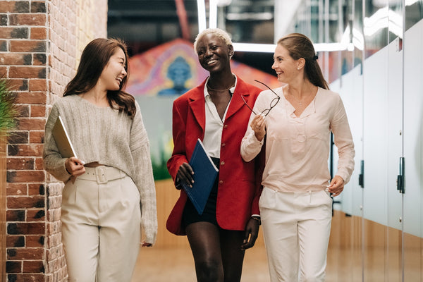 Start a Passive Income Business with These Ready-Made Vendor Lists